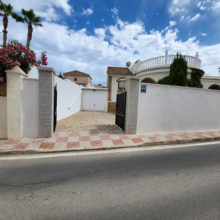 Casa Blanca La Villa Grande - Swimming Pool - Jacuzzi Xxl - Beach 2,4Km - Airport 12 Km - Center 1Km Gran Alacant Exterior photo