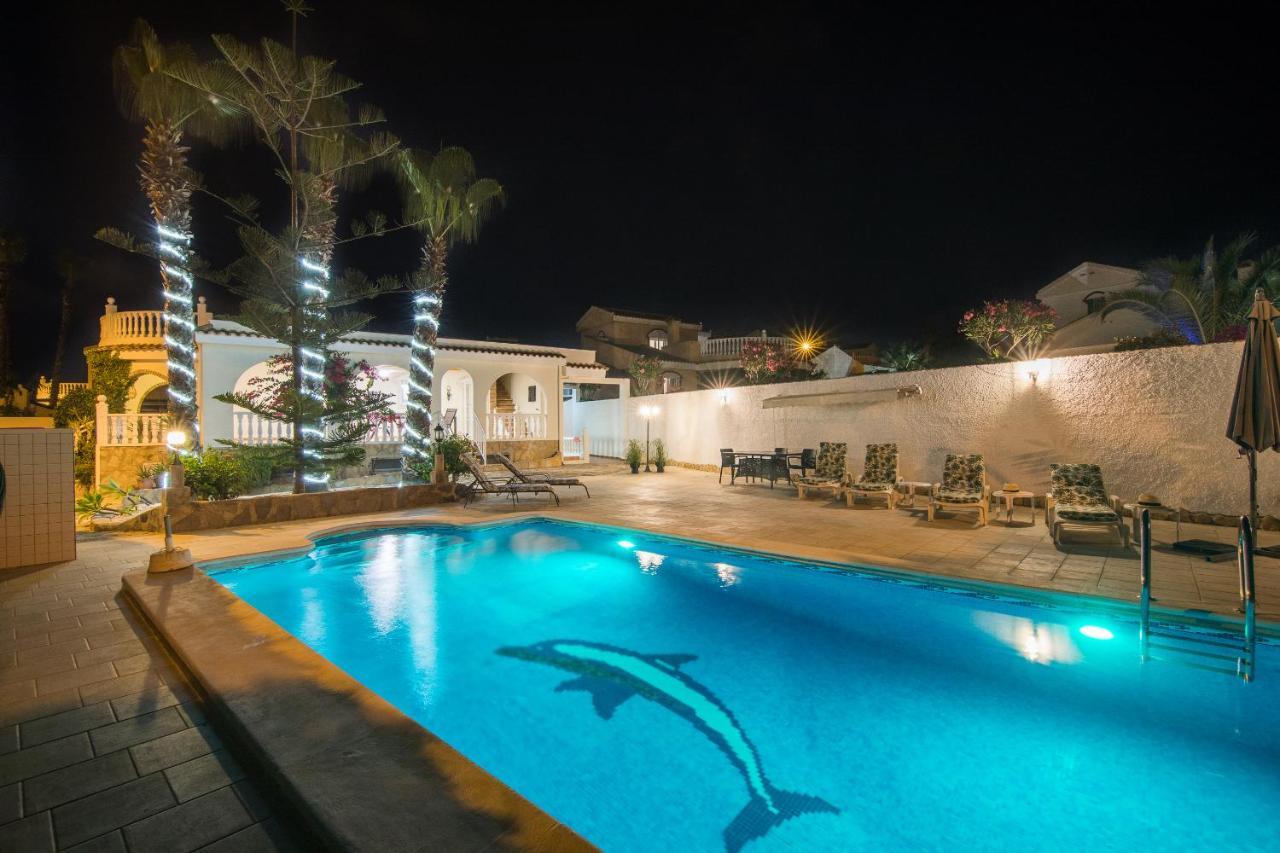 Casa Blanca La Grande - Swimming Pool - Jacuzzi Xxl - 2,4km - Airport 12 Km - Center 1km Gran Alacant